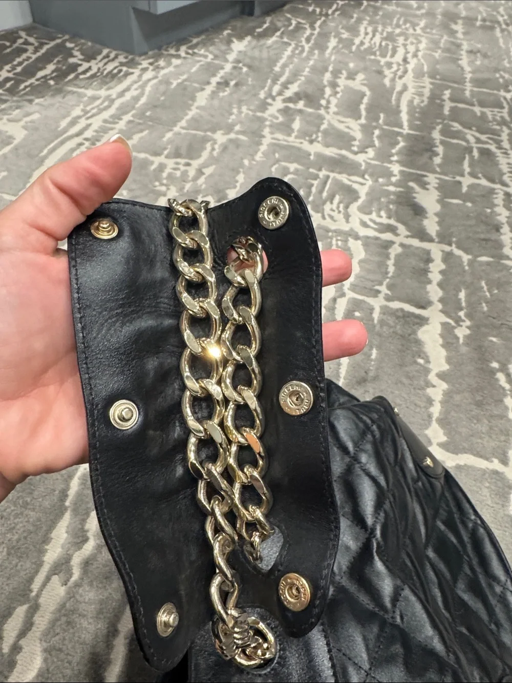 Burberry bucket bag